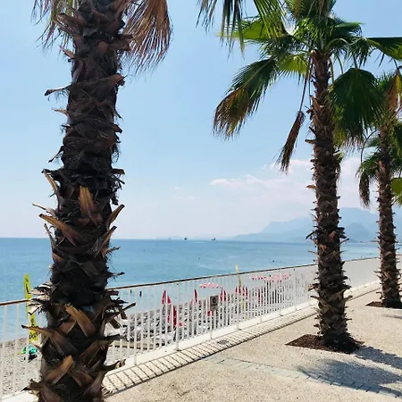 Konyaalti Beach Apartment Antalya